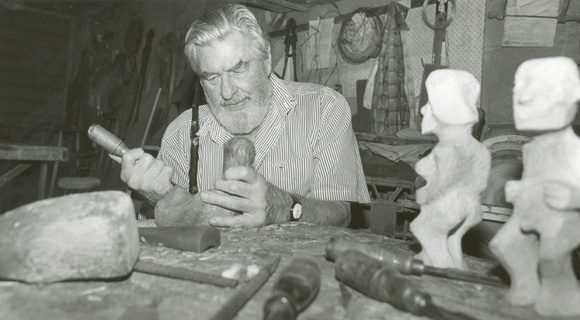 Artist: b'Heath, Gregory.' | Title: b'Portrait of Bim Hilder, Australian sculptor and printmaker, 1989' | Date: 1989