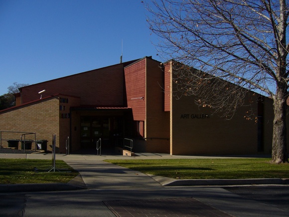 Artist: b'Butler, Roger' | Title: b'Cowra Art Gallery, Cowra, New South Wales' | Date: 2006