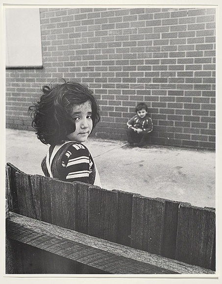 Artist: b'Lynkushka, Angela.' | Title: b'Turkish children, De Carle Street, Brunswick, Victoria' | Date: 1985 | Technique: b'photo-offset-lithograph' | Copyright: b'\xc2\xa9 Angela Lynkushka'