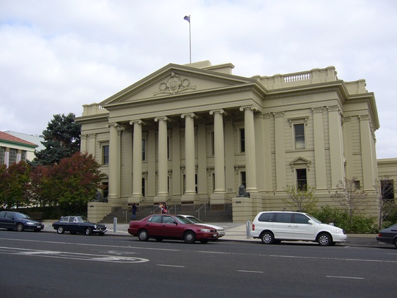 Artist: b'Butler, Roger' | Title: b'Geelong Town Hall' | Date: 2006